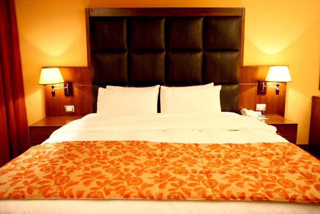 Markazia Suites Beirut Luaran gambar