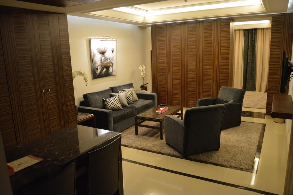 Markazia Suites Beirut Luaran gambar