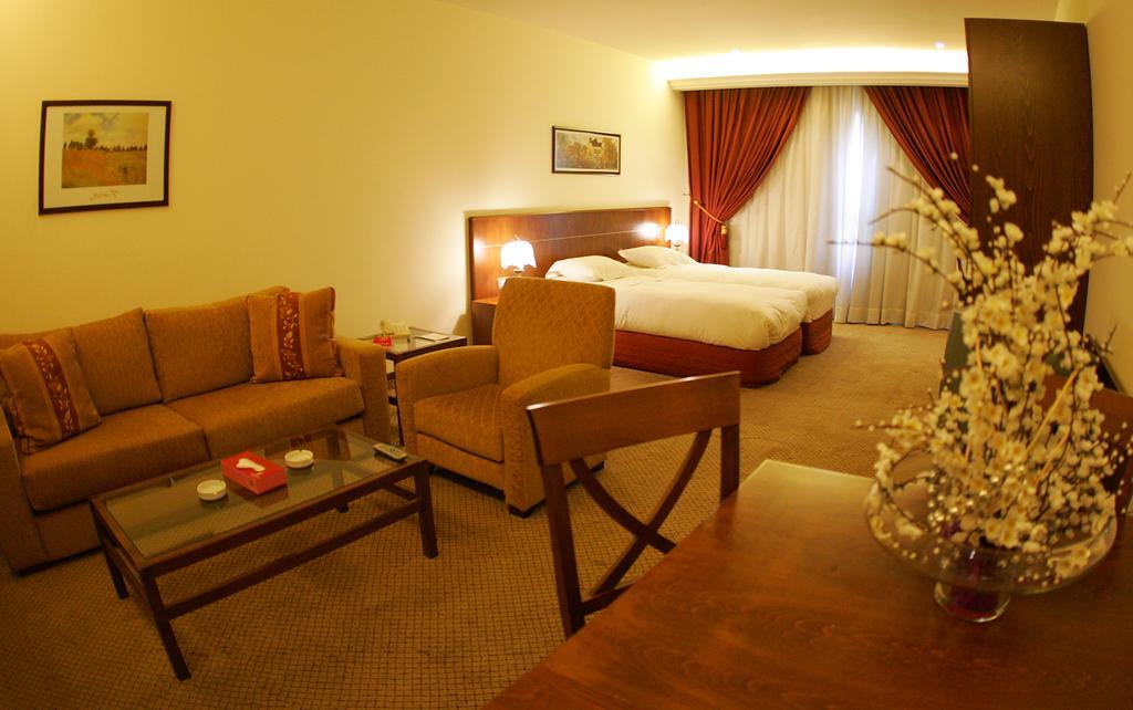 Markazia Suites Beirut Luaran gambar
