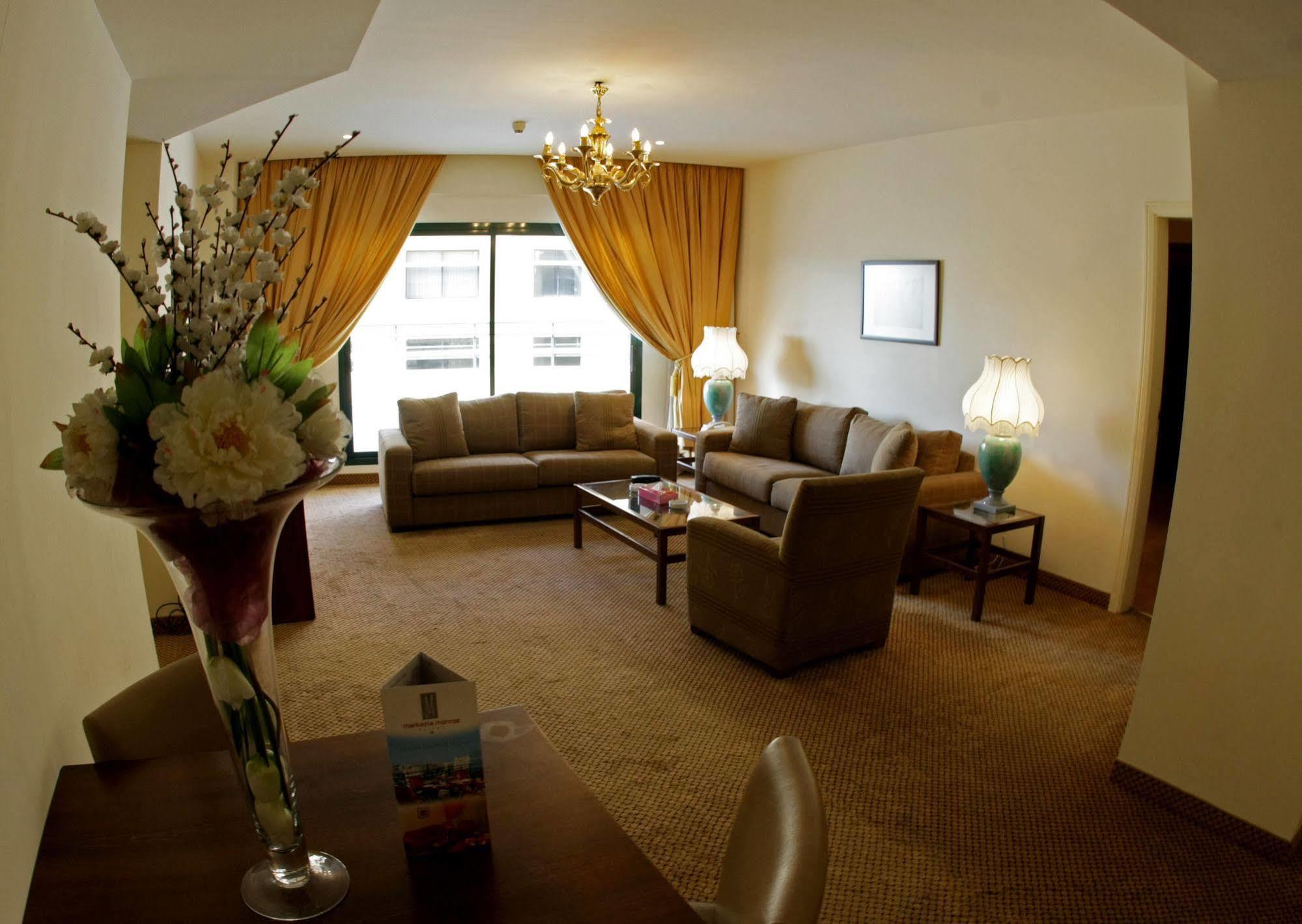 Markazia Suites Beirut Luaran gambar