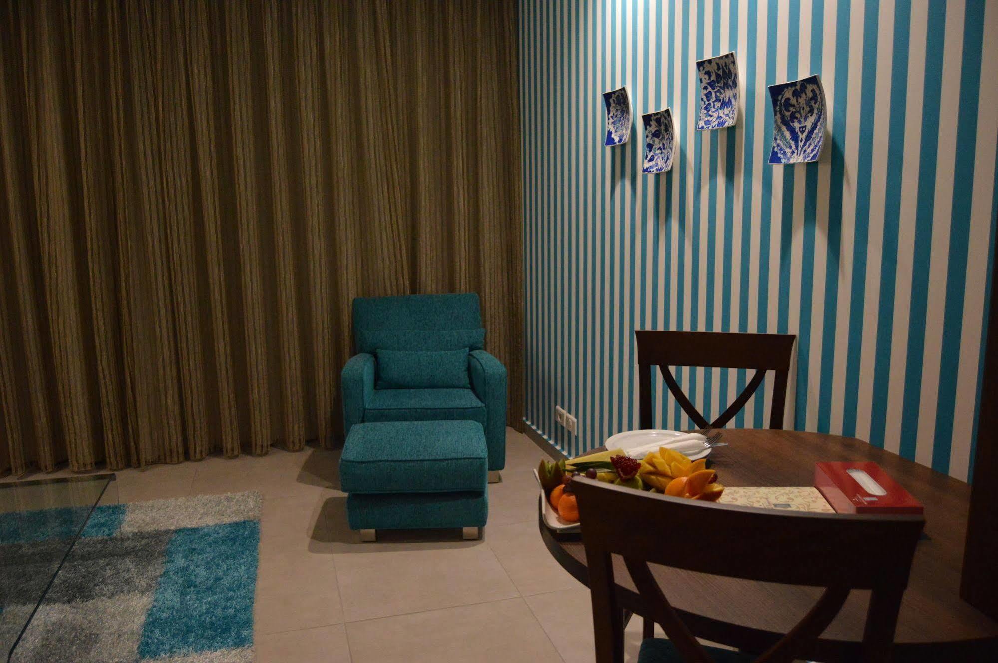 Markazia Suites Beirut Luaran gambar